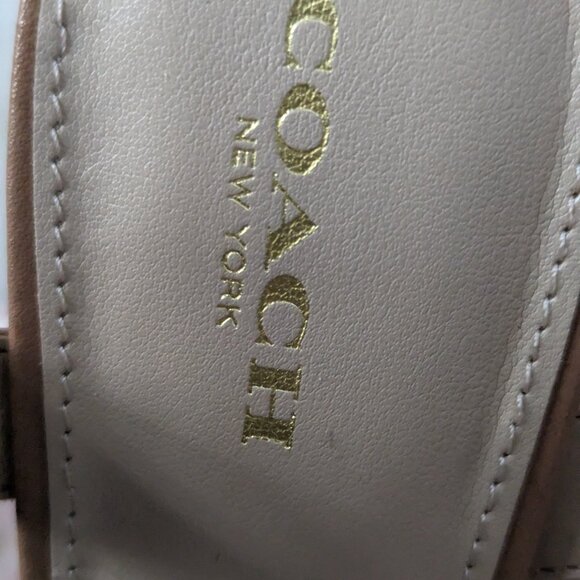 Coach Vierra Leather Heels size 9B tan-off white, 3 1/2 inch heel - Picture 6 of 7